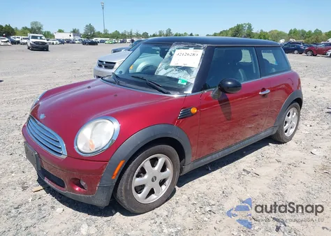 2007 Mini Cooper z USA, uszkodzony, nr VIN WMWMF33597TT58390